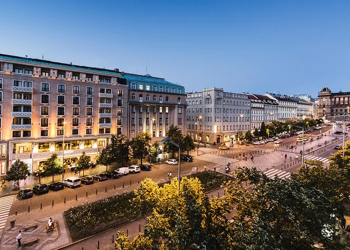 ホテル ヤルタ ブティック 5*