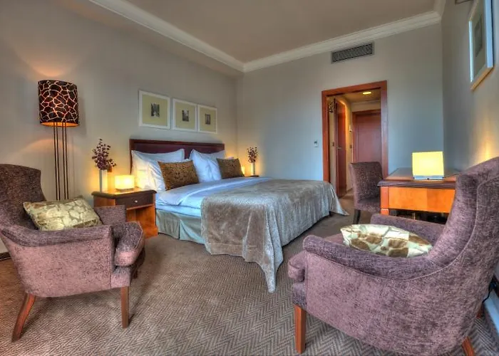 ヤルタ ブティック ホテル プラハ