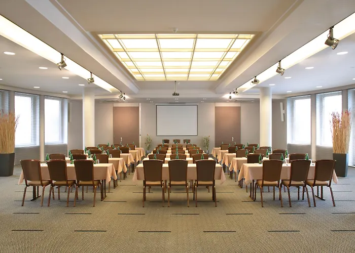 ヤルタ ブティック プラハ