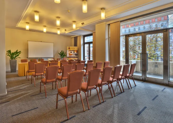 ヤルタ ブティック プラハ