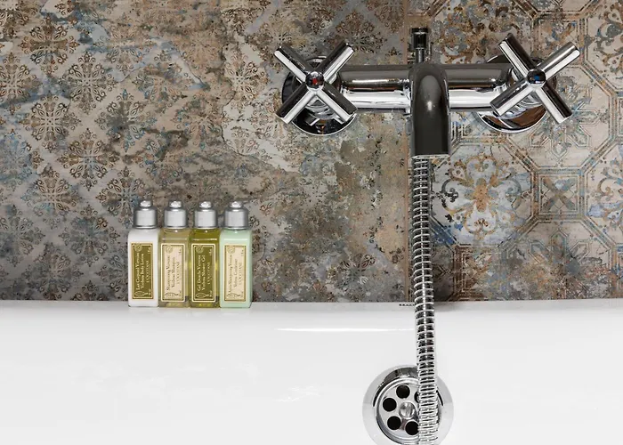 ヤルタ ブティック