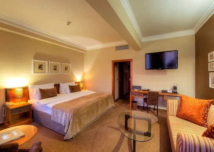 ヤルタ ブティック