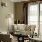 ヤルタ ブティック 5*